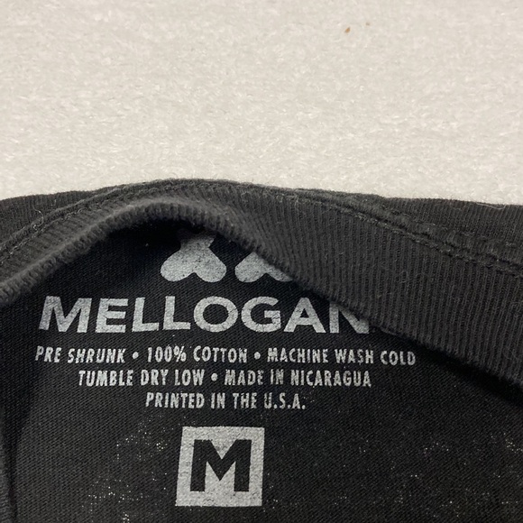 Mellogang marshmallow smile face black tee size medium - Picture 6 of 8